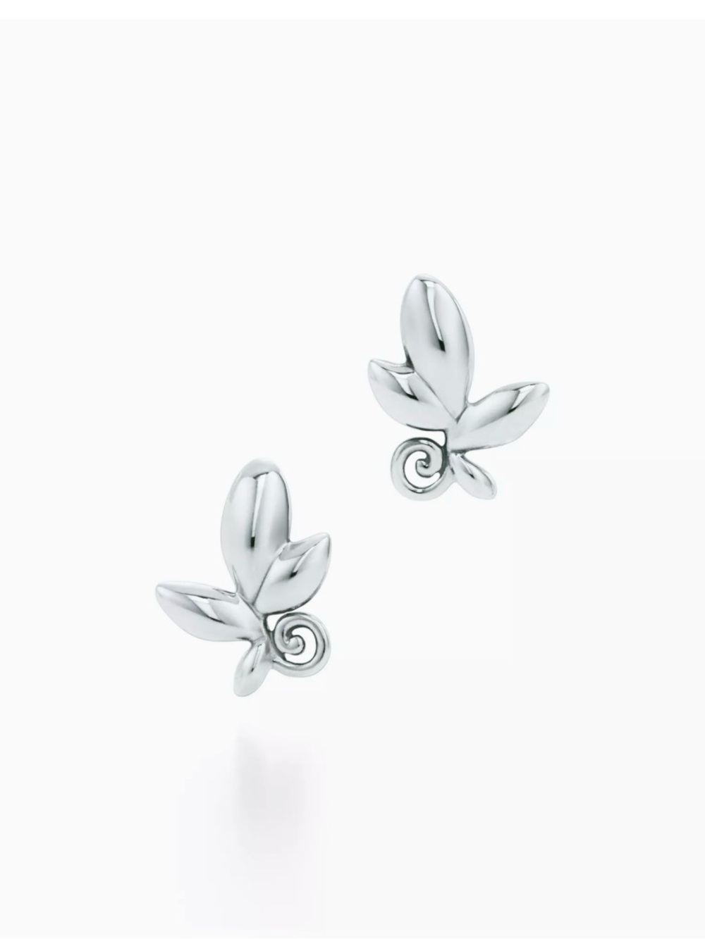 Tiffany Paloma Picasso
Olive Leaf Earrings - Silver